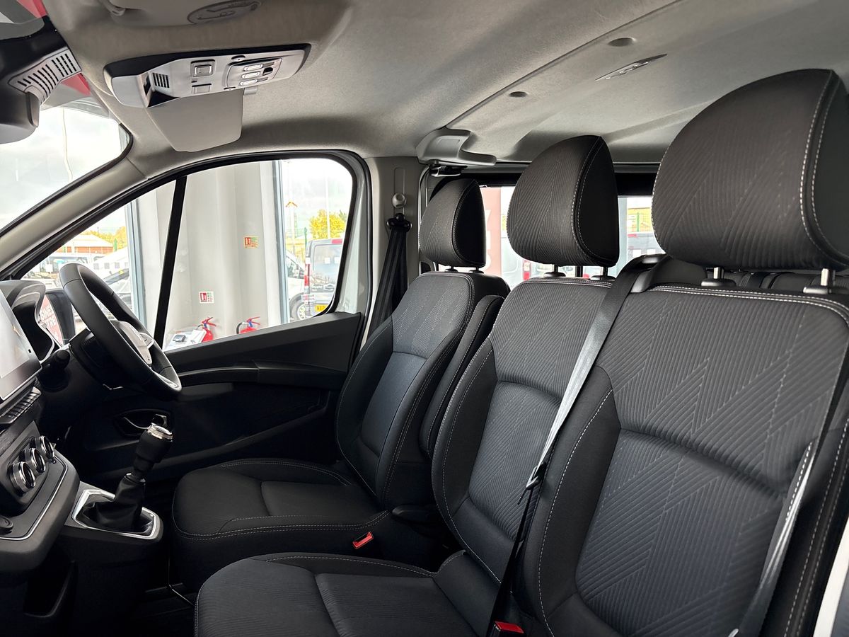 Used Renault Trafic 2025 for sale - 76197820: Photo 10