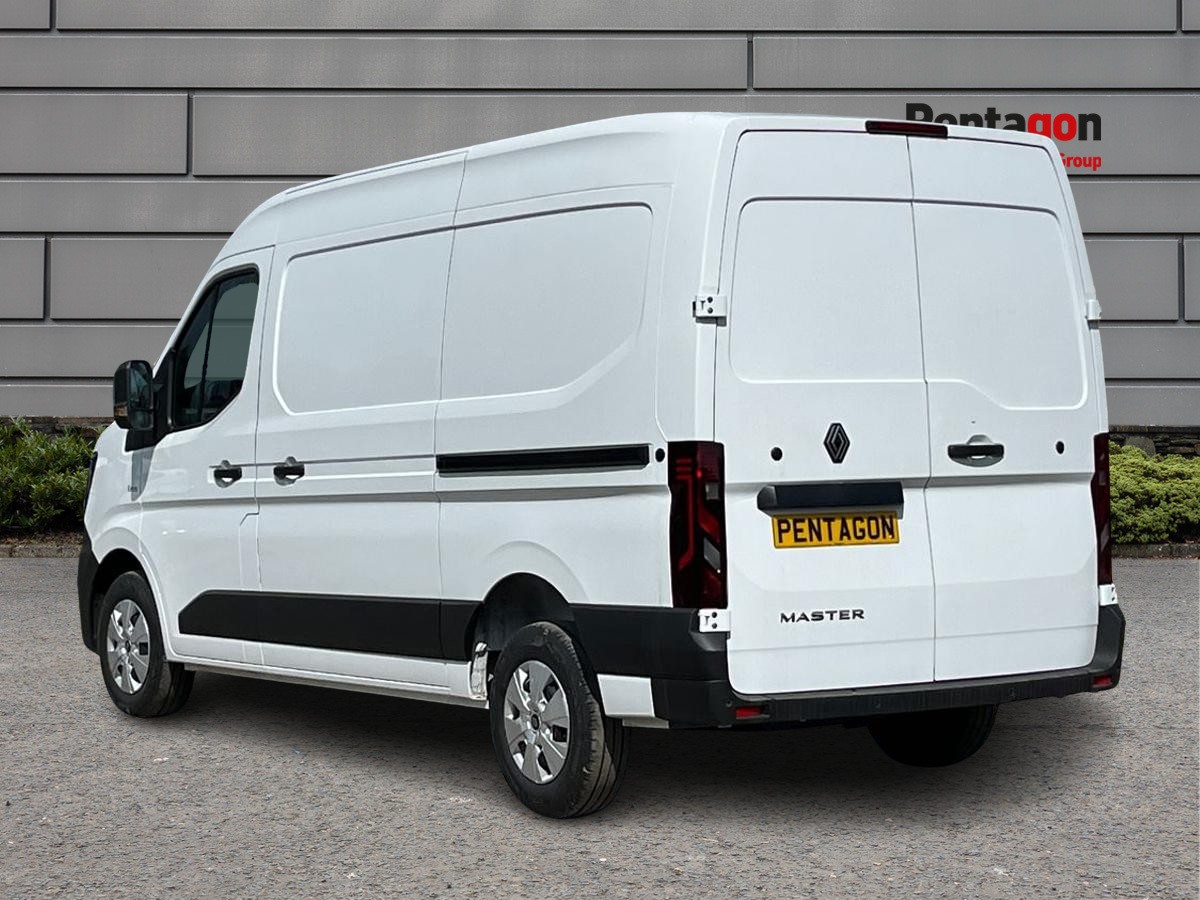 Used Renault Master 2025 for sale - 76402962: Photo 2