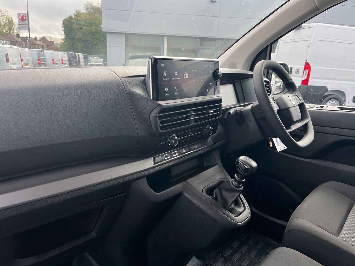 Used Vauxhall Vivaro 2024 for sale - 76502787: Photo 8