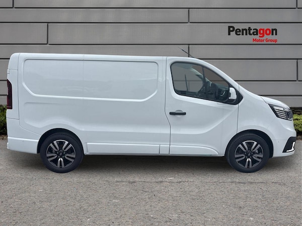 Used Renault Trafic 2025 for sale - 76197798: Photo 14