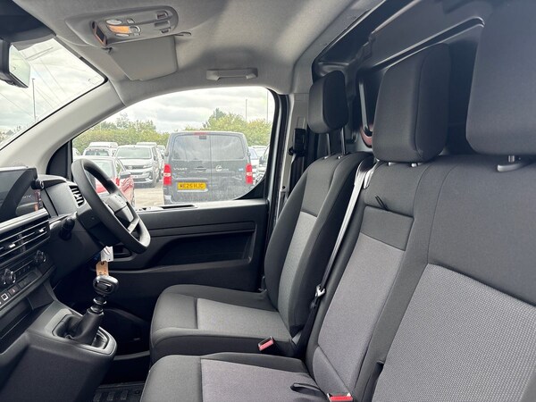 Used Vauxhall Vivaro 2025 for sale - 76141364: Photo 10