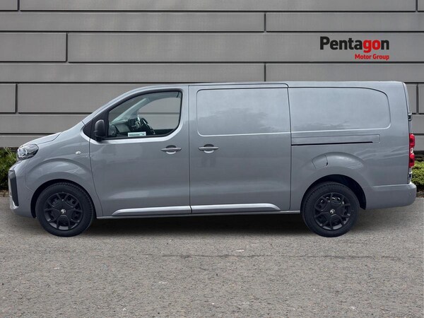 Used Vauxhall Vivaro 2025 for sale - 76141364: Photo 15