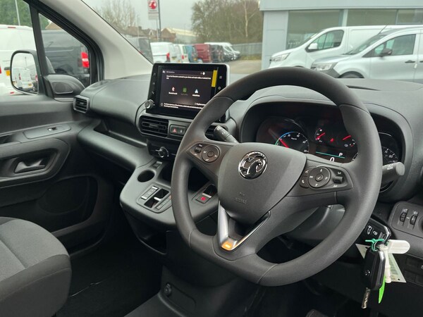 Used Vauxhall Combo 2025 for sale - 73644683: Photo 6
