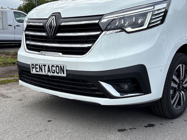 Used Renault Trafic 2025 for sale - 76197839: Photo 19