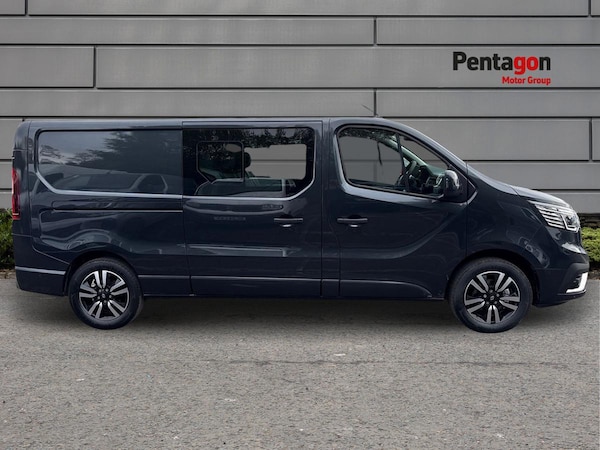 Used Renault Trafic 2025 for sale - 76197841: Photo 14