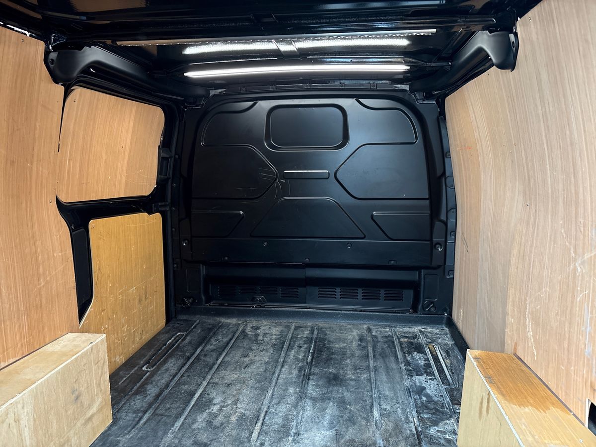 Used Ford Transit Custom 2023 for sale - 76034433: Photo 11