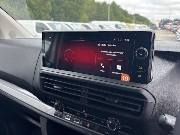 Used Vauxhall Vivaro 2025 for sale - 76141367: Photo 8