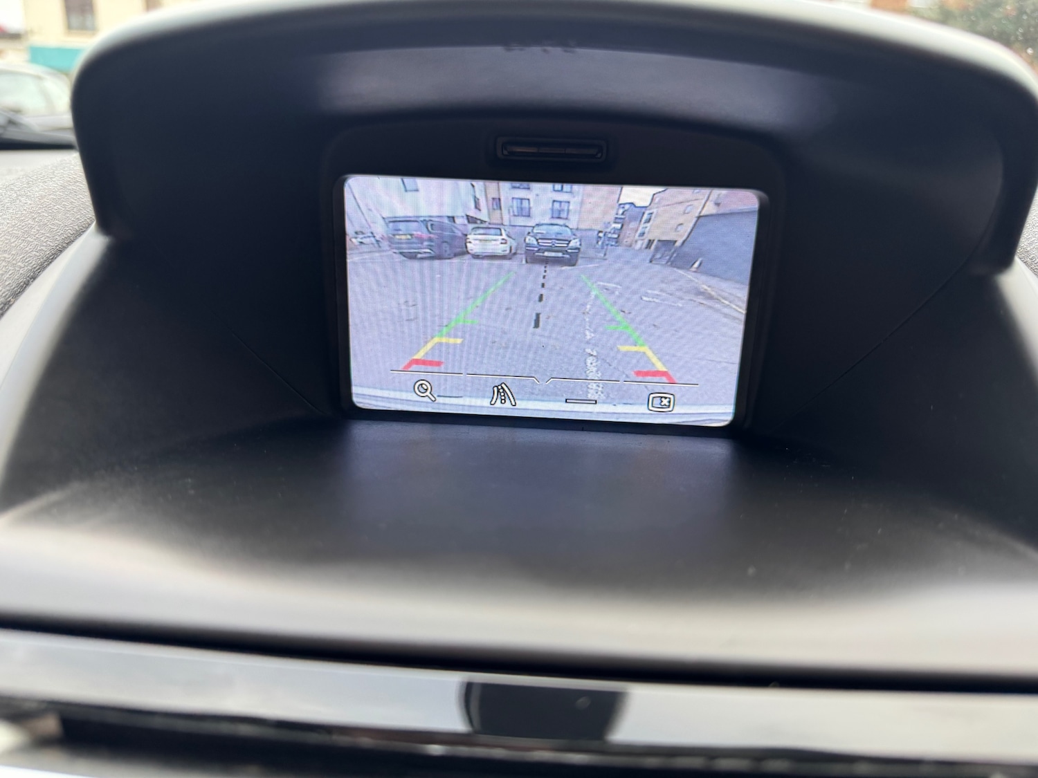 Used Ford Fiesta 2017 for sale - 76830337: Photo 25