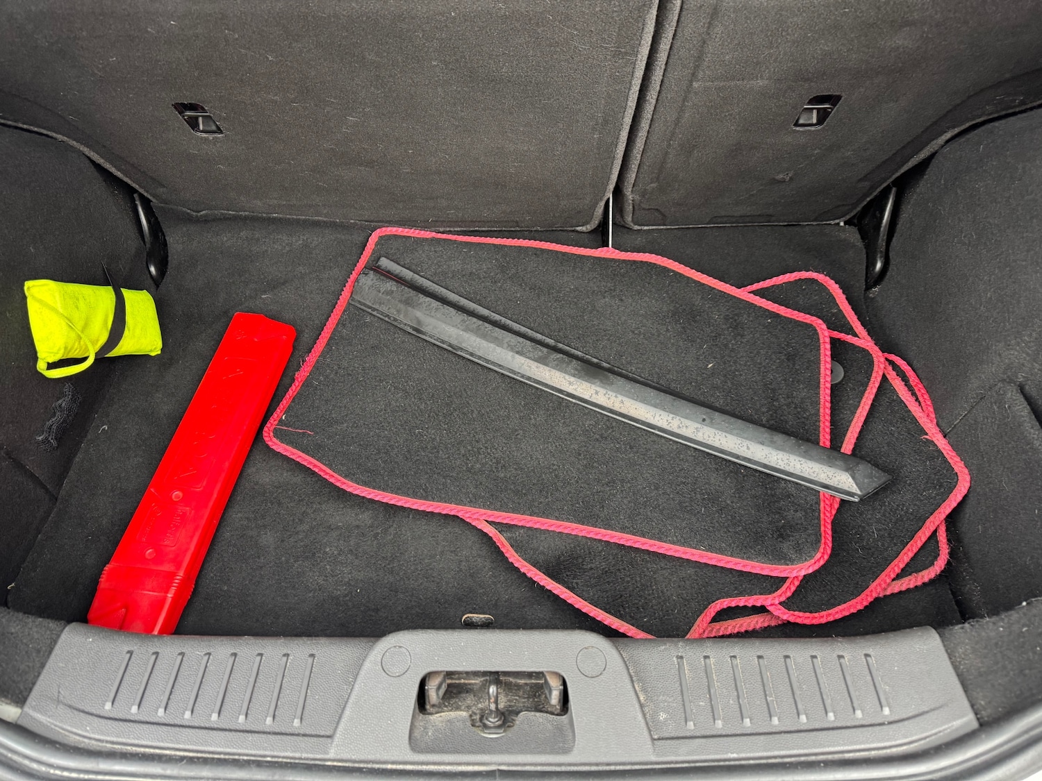 Used Ford Fiesta 2017 for sale - 76830337: Photo 8