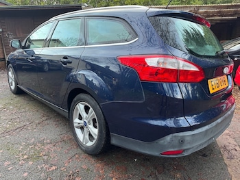 Used Ford Focus 2011 for sale - 78748290: Photo