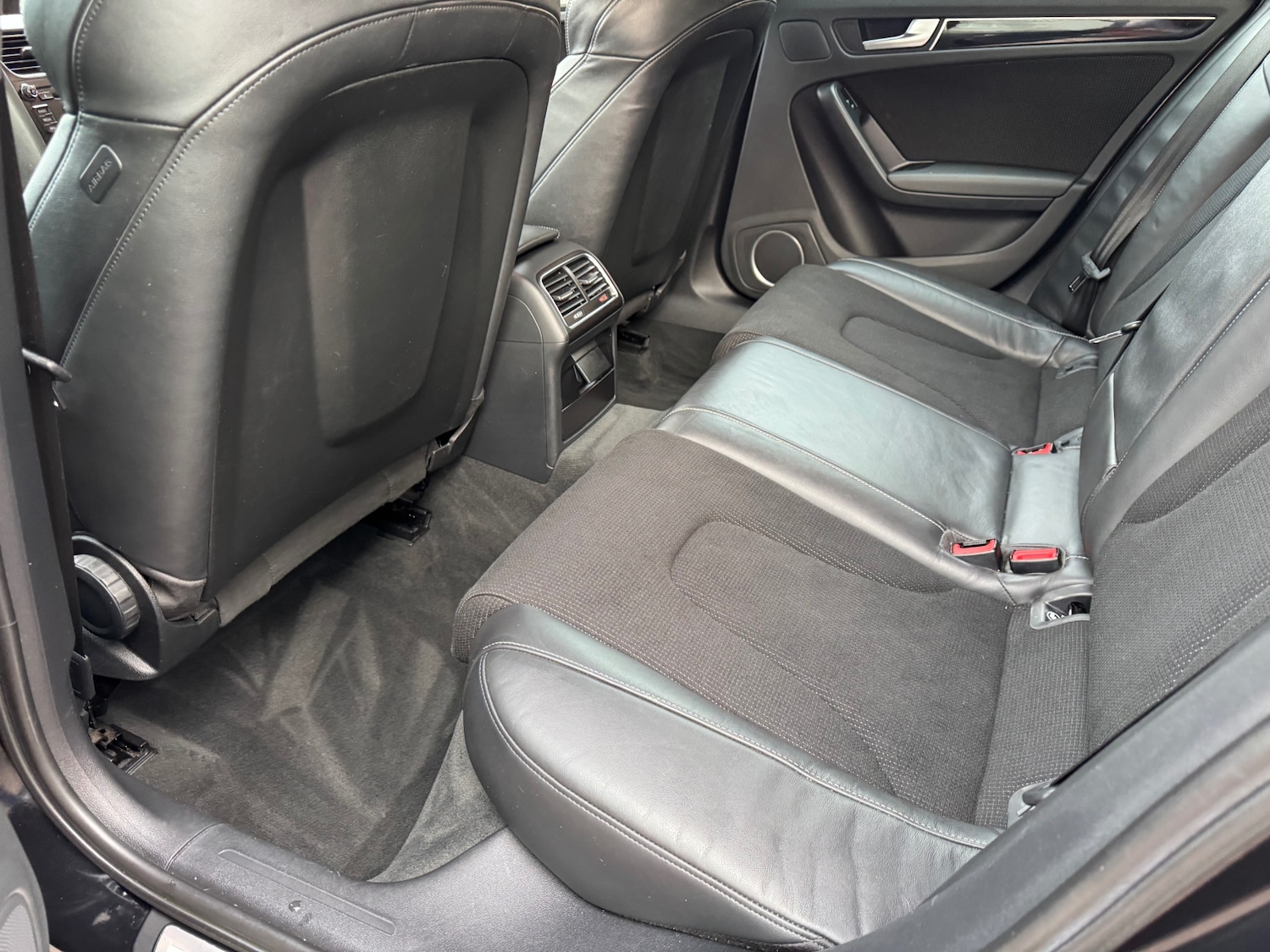 Used Audi A4 2012 for sale - 76879759: Photo 13