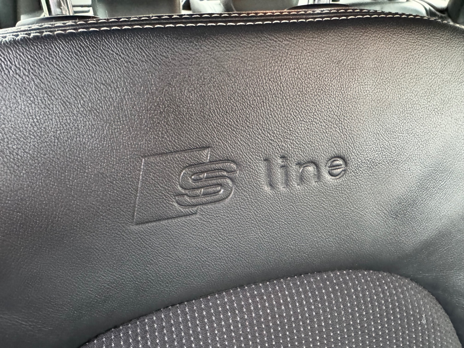 Used Audi A4 2012 for sale - 76879759: Photo 14