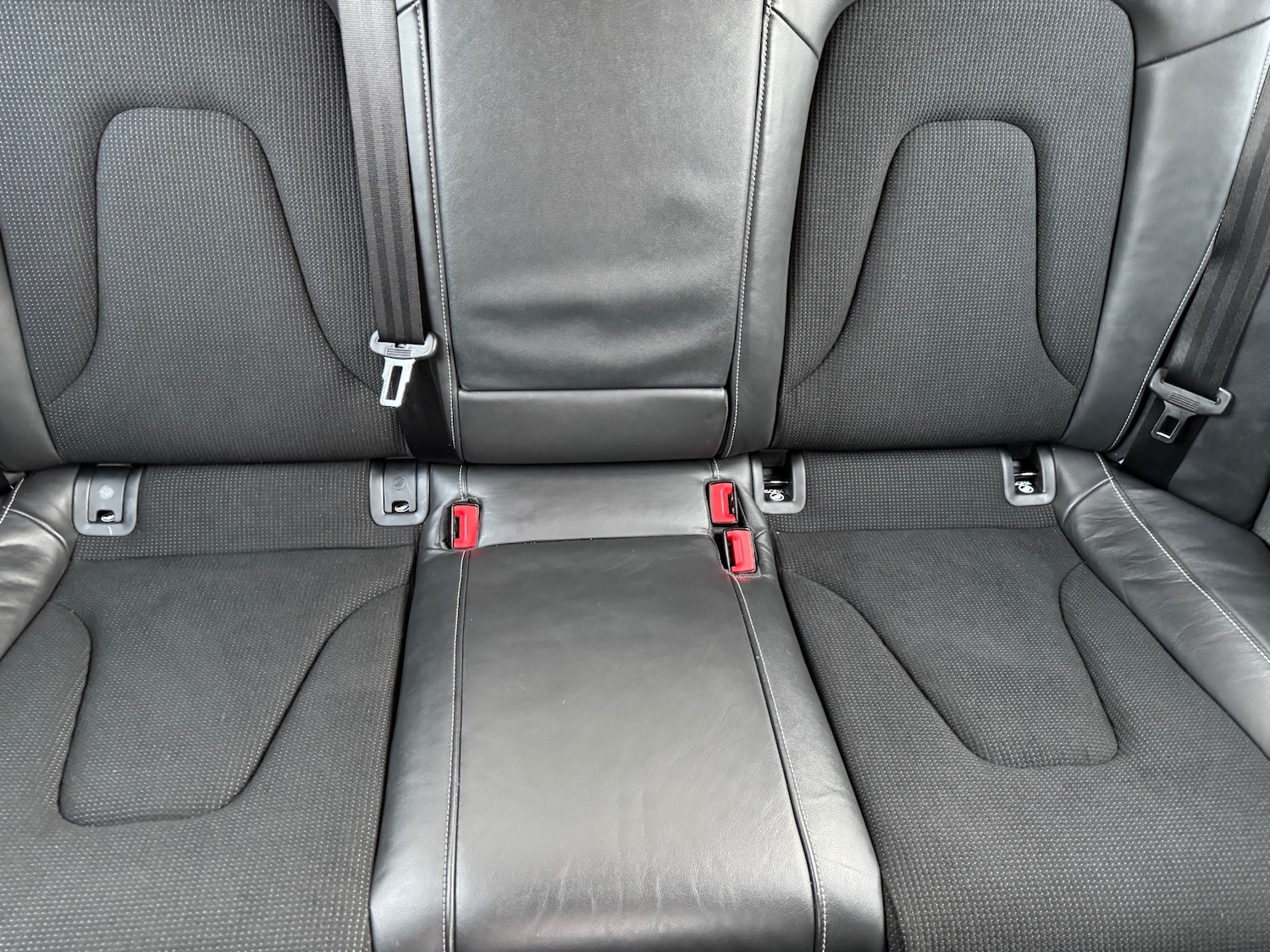 Used Audi A4 2012 for sale - 76879759: Photo 15