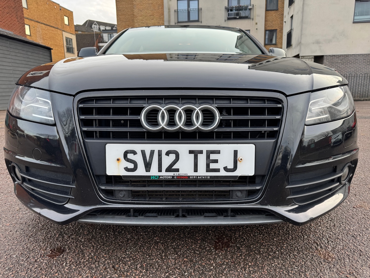 Used Audi A4 2012 for sale - 76879759: Photo 2