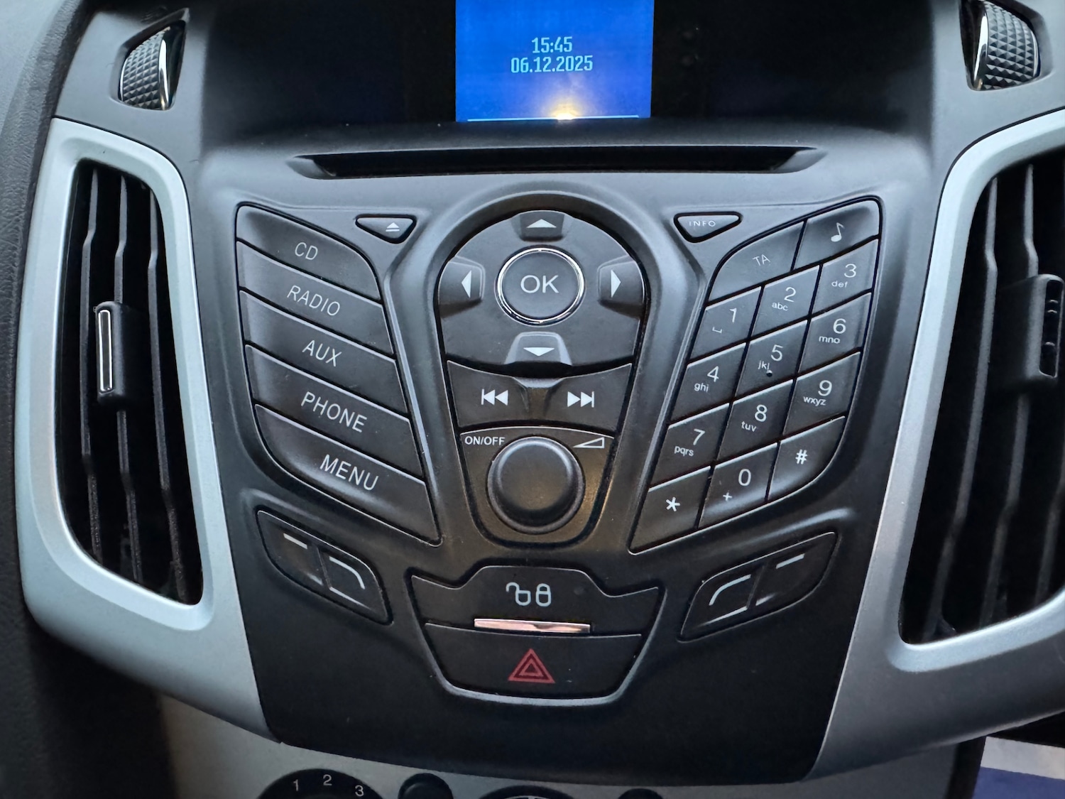 Used Ford Focus 2011 for sale - 76879747: Photo 19