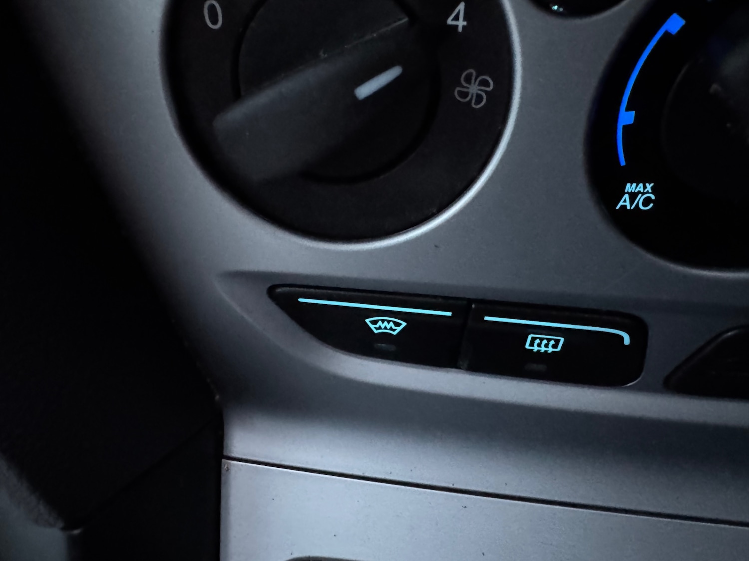 Used Ford Focus 2011 for sale - 76879747: Photo 28