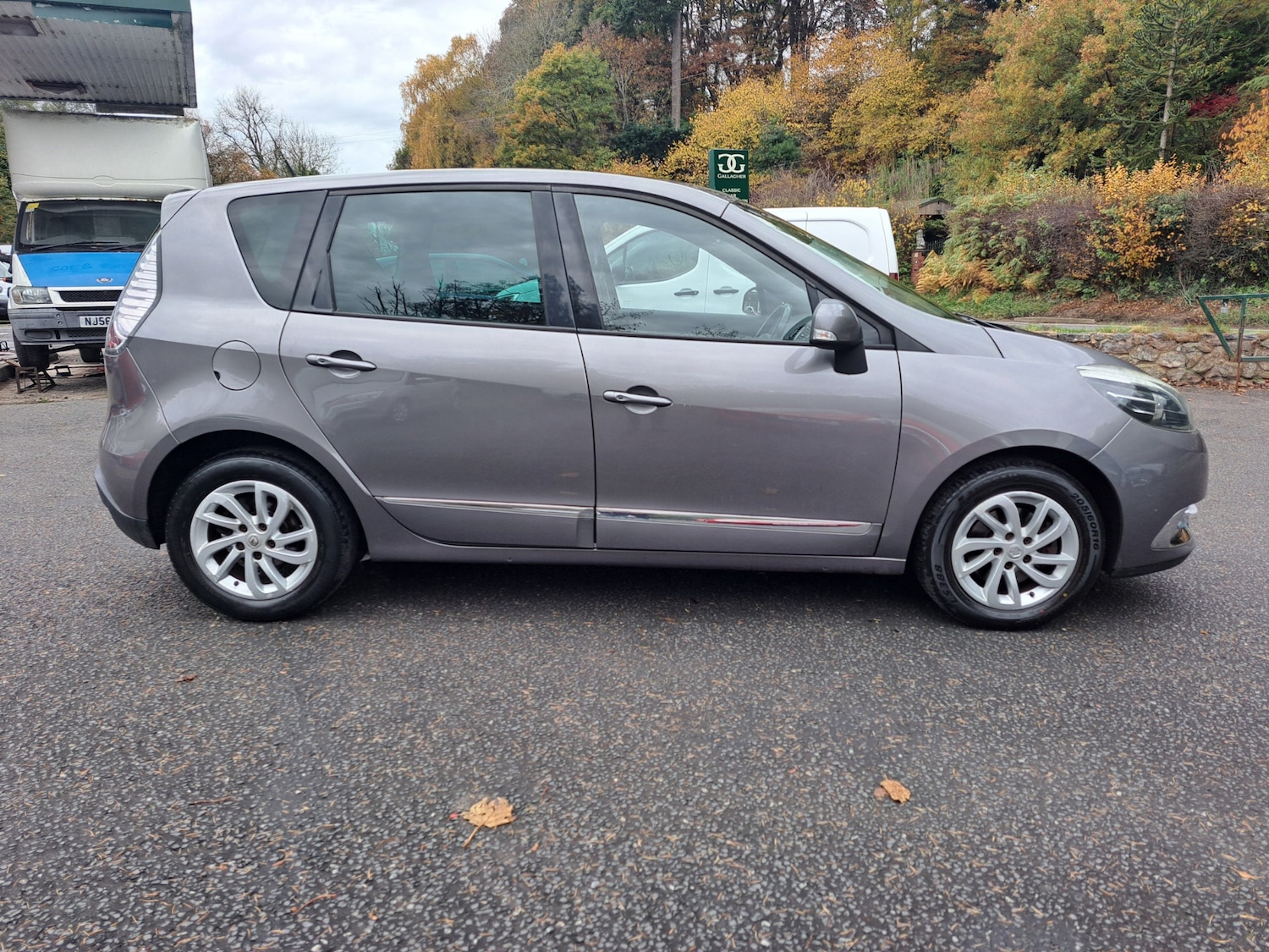 Used Renault Scenic 2015 for sale - 76492258: Photo 4