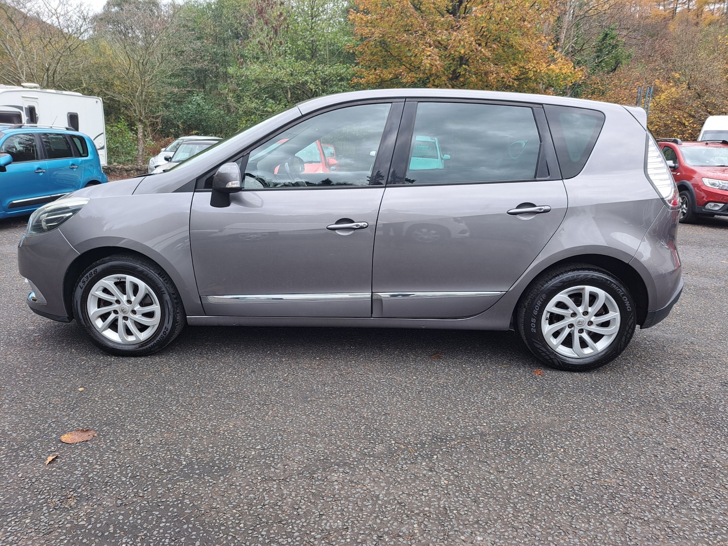 Used Renault Scenic 2015 for sale - 76492258: Photo 8