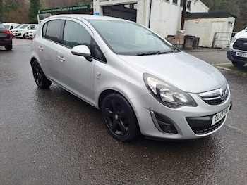 Vauxhall - Corsa