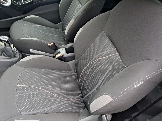 Used Peugeot 208 2013 for sale - 76735683: Photo 11