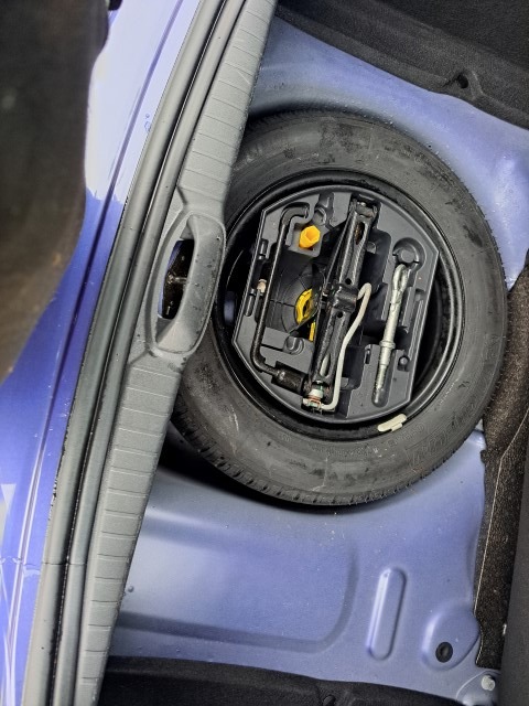 Used Peugeot 208 2013 for sale - 76735683: Photo 14