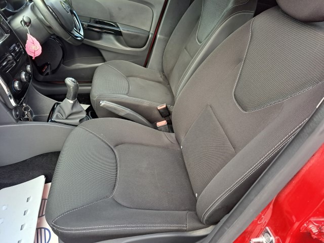 Used Renault Clio 2013 for sale - 77364418: Photo 14