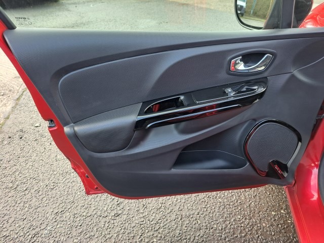 Used Renault Clio 2013 for sale - 77364418: Photo 15