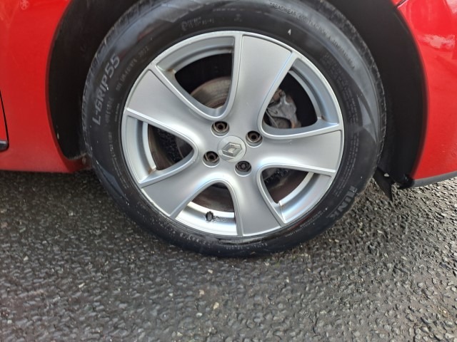 Used Renault Clio 2013 for sale - 77364418: Photo 9