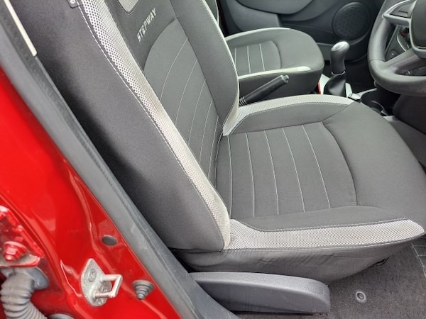 Used Dacia Sandero Stepway 2018 for sale - 75422056: Photo 18
