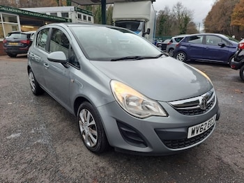 Vauxhall - Corsa