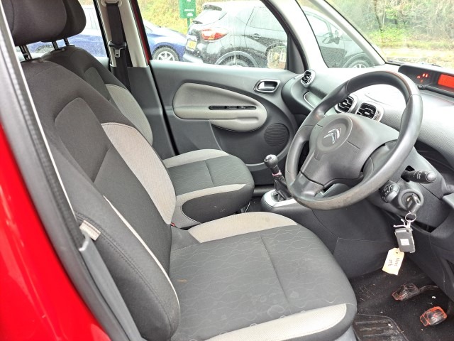 Used Citroen C3 Picasso 2015 for sale - 76814567: Photo 8