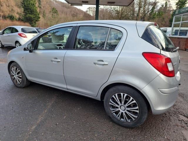 Used Vauxhall Corsa 2012 for sale - 77240361: Photo 3