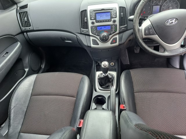 Used Hyundai i30 2011 for sale - 78014369: Photo 21