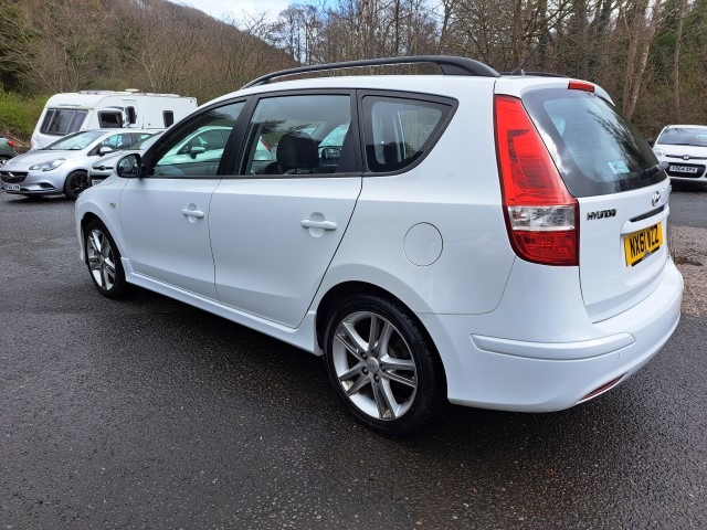 Used Hyundai i30 2011 for sale - 78014369: Photo 6