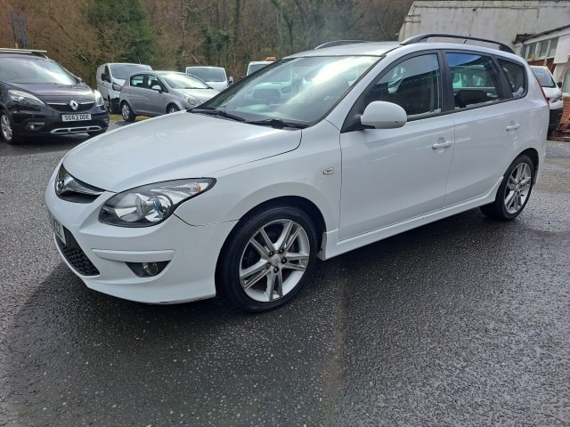 Used Hyundai i30 2011 for sale - 78014369: Photo 8