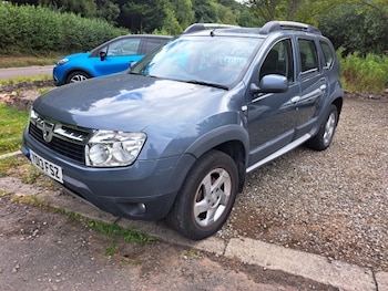 2013 (13) - 1.5 dCi 110 Laureate 5dr 4X4