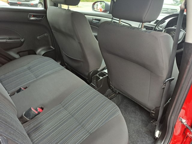 Used Suzuki Swift 2013 for sale - 76265706: Photo 10