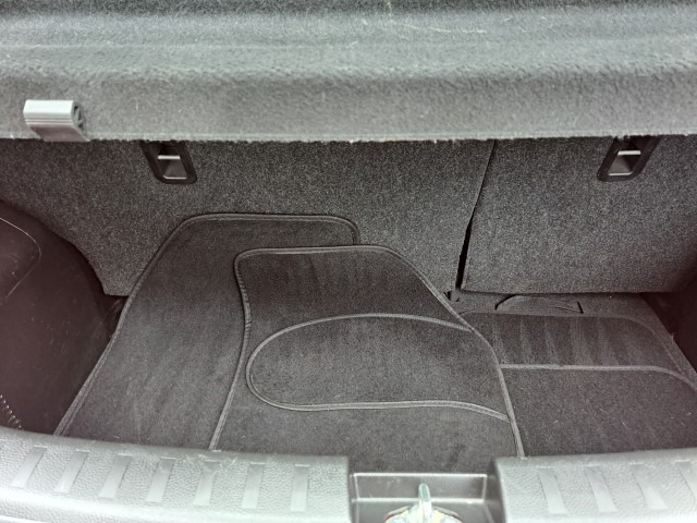 Used Suzuki Swift 2013 for sale - 76265706: Photo 20