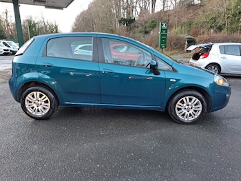 Used Fiat Punto 2012 for sale - 77487096: Photo