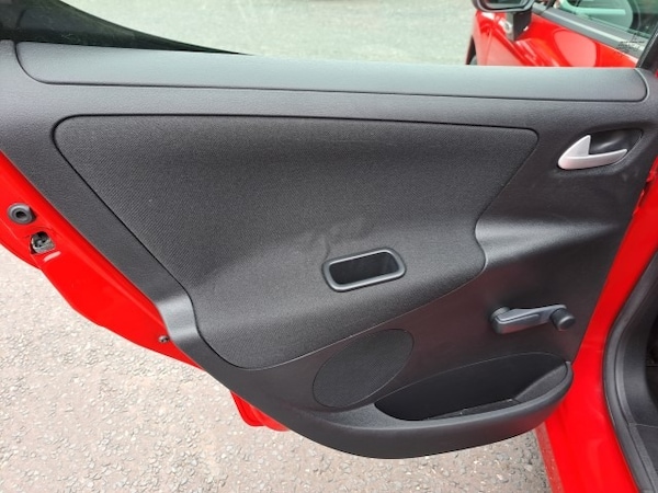 Used Peugeot 207 2009 for sale - 76265802: Photo 14