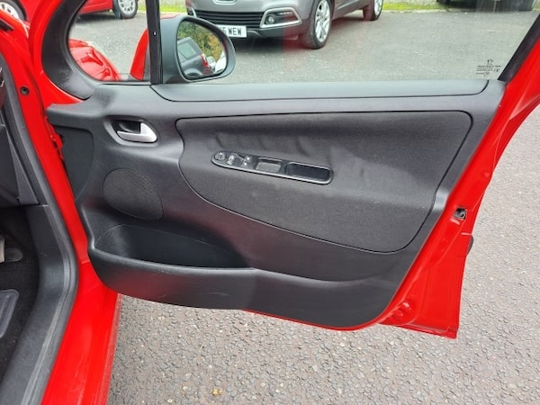 Used Peugeot 207 2009 for sale - 76265802: Photo 9