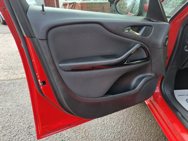 Used Vauxhall Zafira 2015 for sale - 77365355: Photo 10