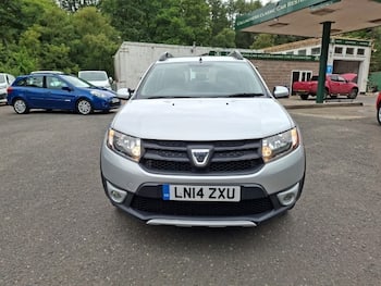 Used Dacia Sandero Stepway 2014 for sale - 79853438: Photo
