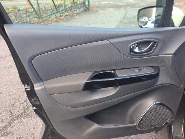 Used Renault Captur 2014 for sale - 76640122: Photo 10