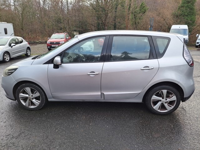 Used Renault Scenic 2013 for sale - 77240370: Photo 7