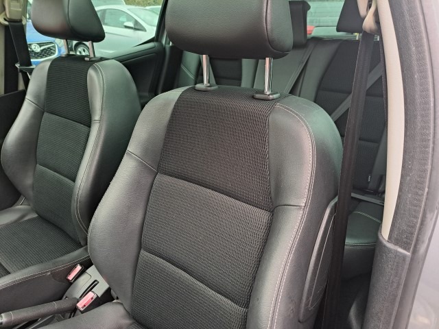 Used Peugeot 207 2013 for sale - 76817461: Photo 10