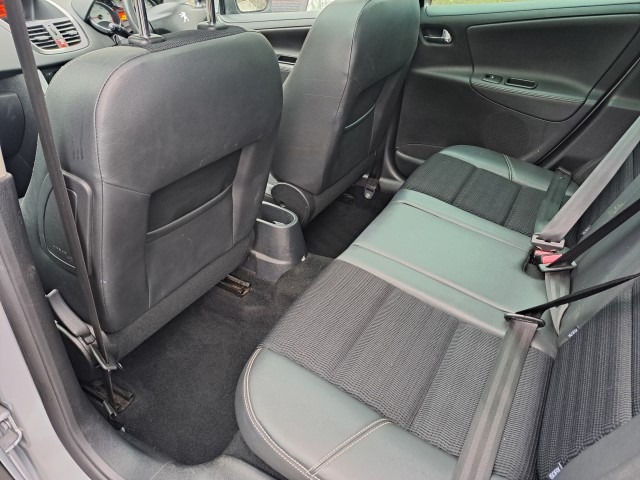 Used Peugeot 207 2013 for sale - 76817461: Photo 11