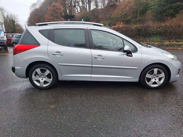 Used Peugeot 207 2013 for sale - 76817461: Photo 3
