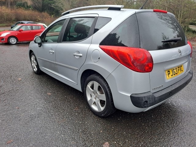 Used Peugeot 207 2013 for sale - 76817461: Photo 6