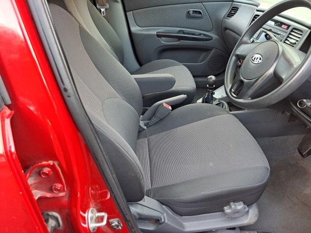 Used Kia Rio 2011 for sale - 77365395: Photo 15